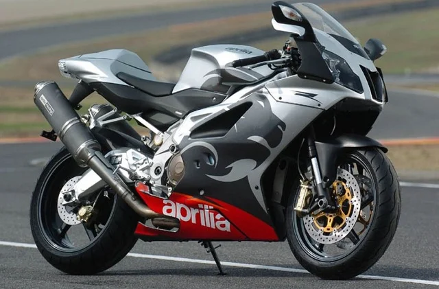 Aprilia RSV 1000R Mille 1