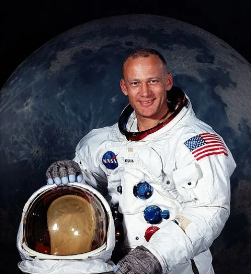 buzz aldrin