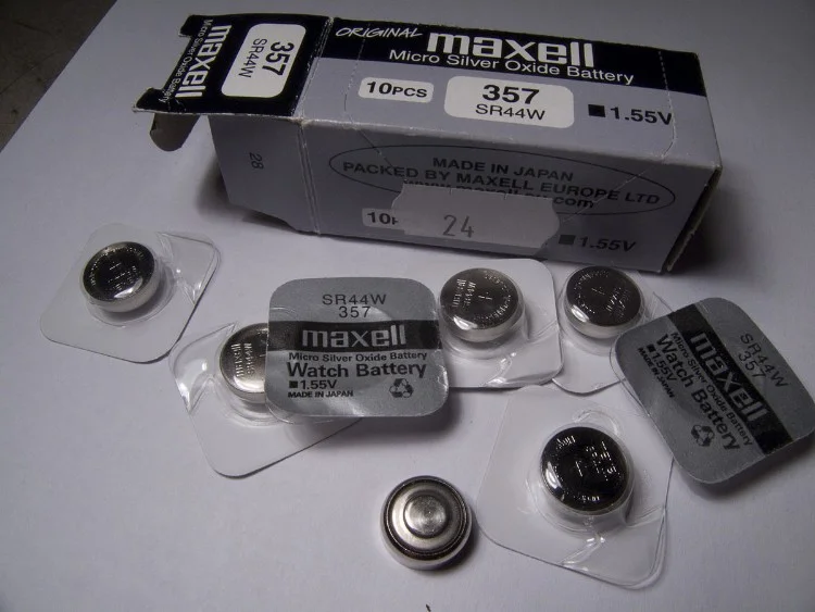 Silver oxide battery