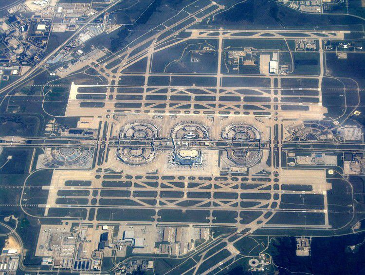 17 Busiest Airports In The World [In 2025] By Passenger Traffic RankRed
