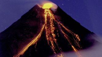 Mayon volcano - Different types of volcanoes