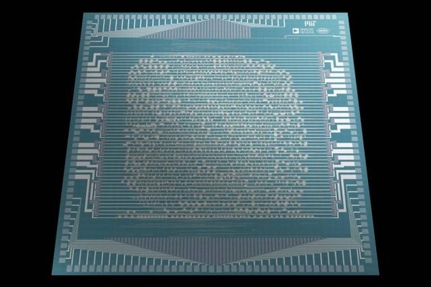 Microprocessor Made Of Carbon Nanotube