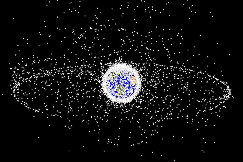 Laser ranging telescope spot space debris