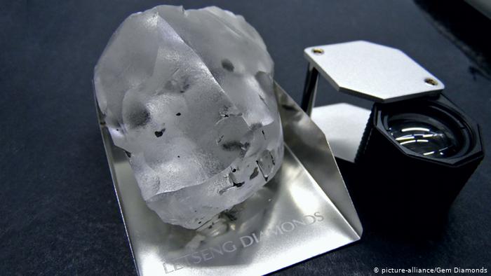 Lesotho 910 carat diamond