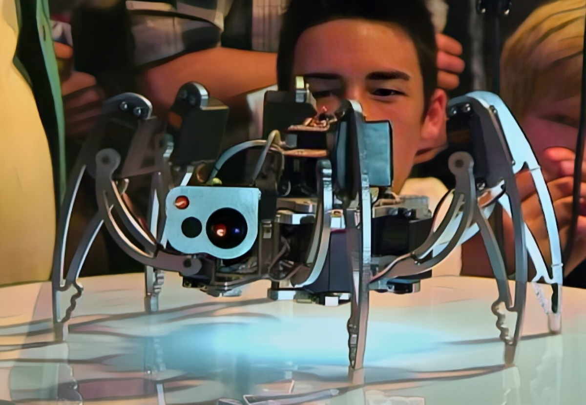 Types of Robots - hexa machines